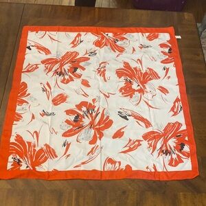 scarf vintage red white floral nwot 100% polyester